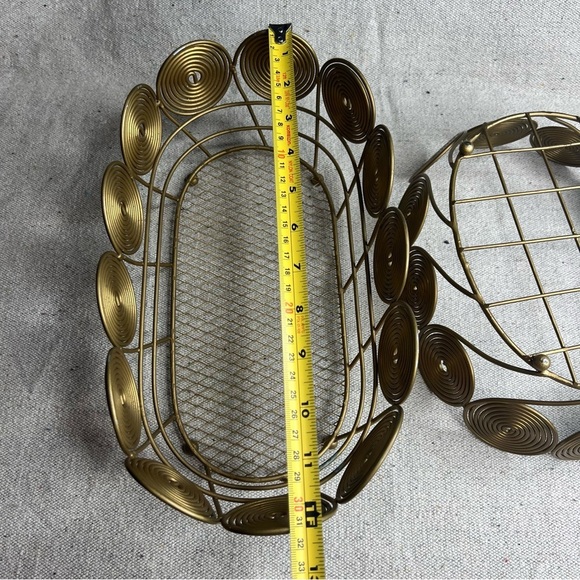 Vtg Mid Century Modern footed gold spiral/coil baskets - Picture 9 of 12